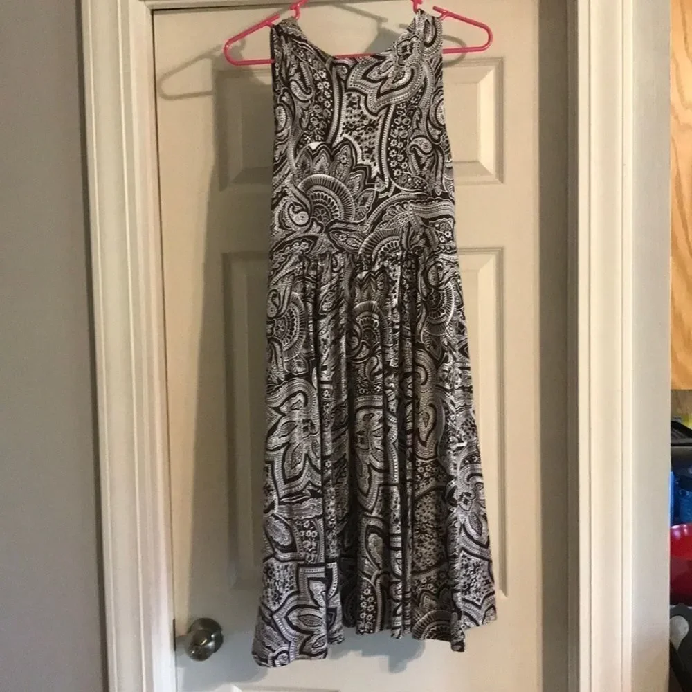 Michael Kors Brown & White Paisley‎ surplice Dress